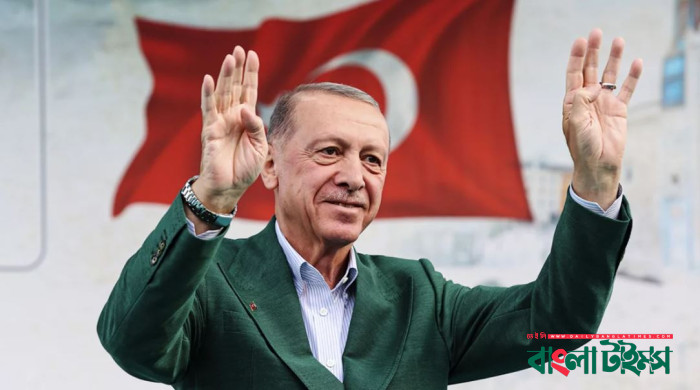 Turkey’s Erdogan turns away reform-minded challenger to win another term